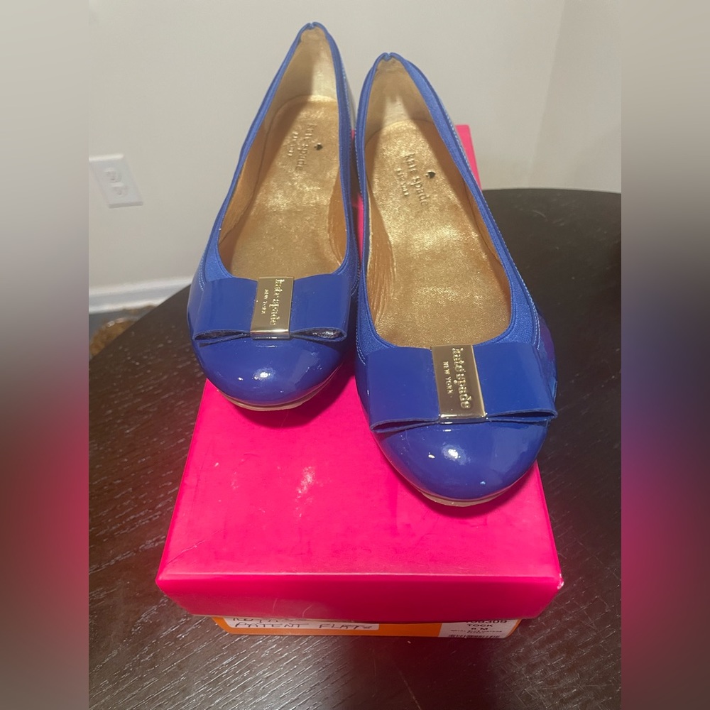 New in Box Kate Spade Tock Royal Blue Patent flats Sz 8